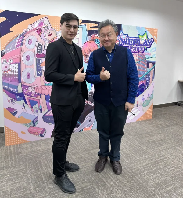 Présence terrain Achievement Industry au WePlay 2025 avec Shuhei Yoshida